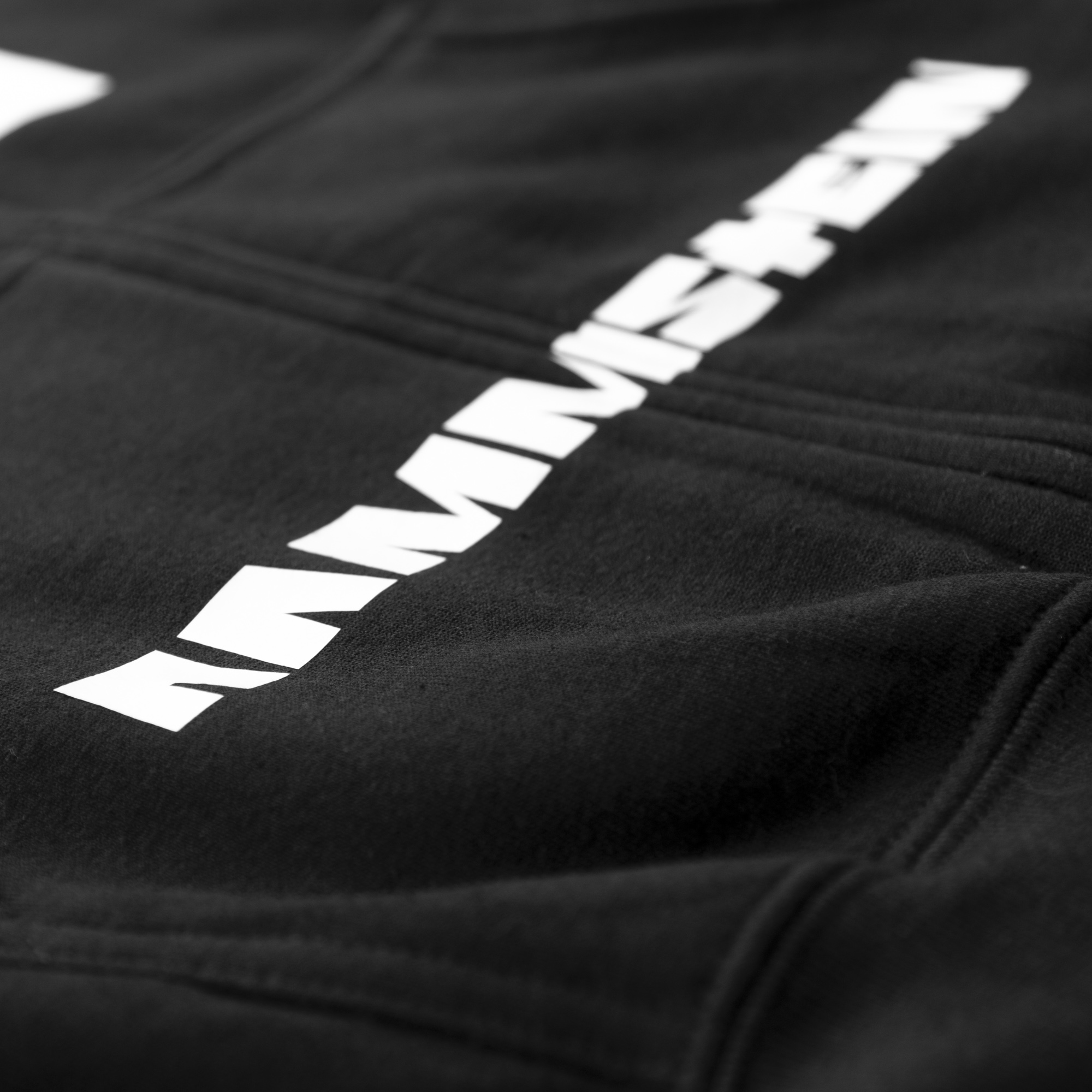 Buzo Rammstein - 02 - Imagen 6