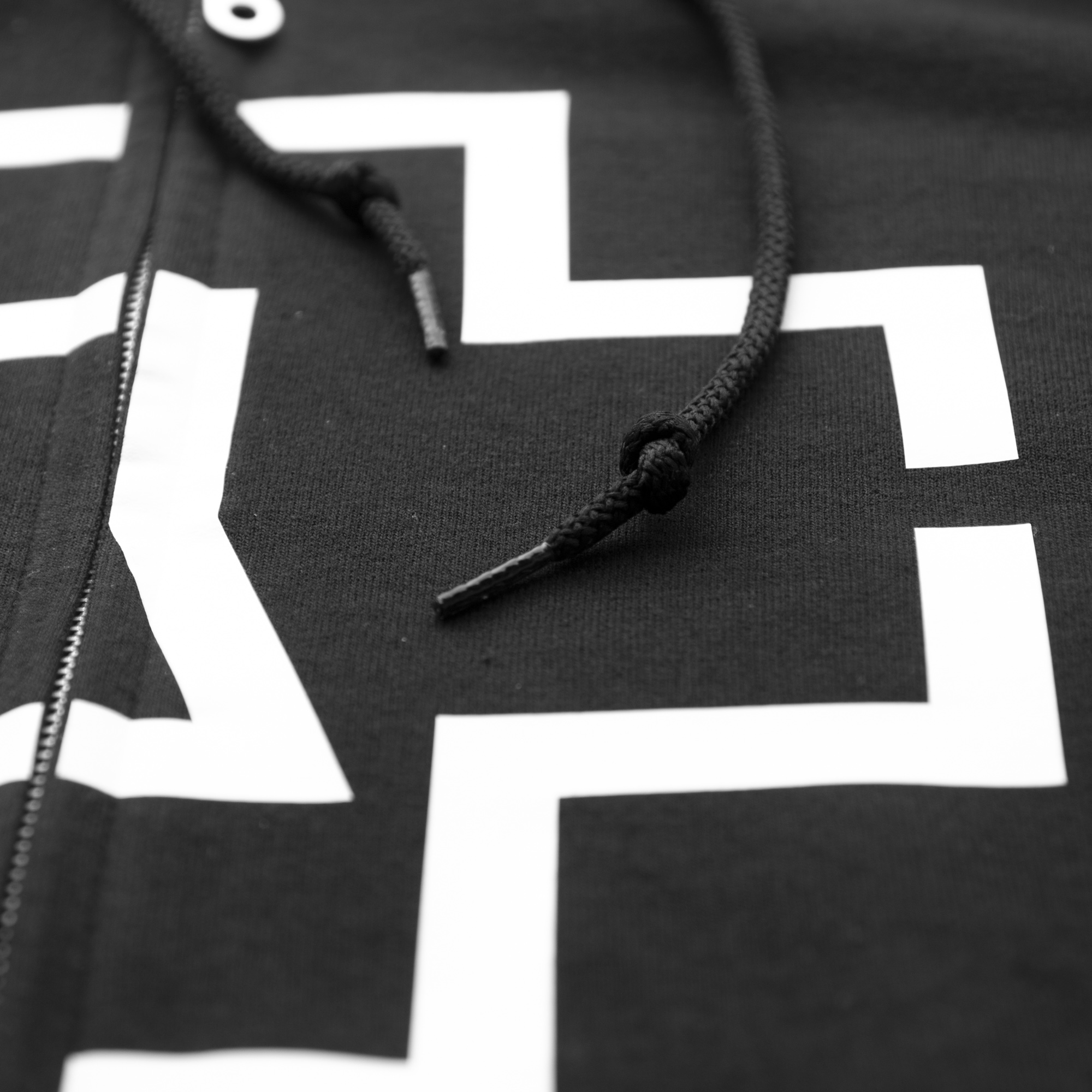 Buzo Rammstein - 02 - Imagen 5