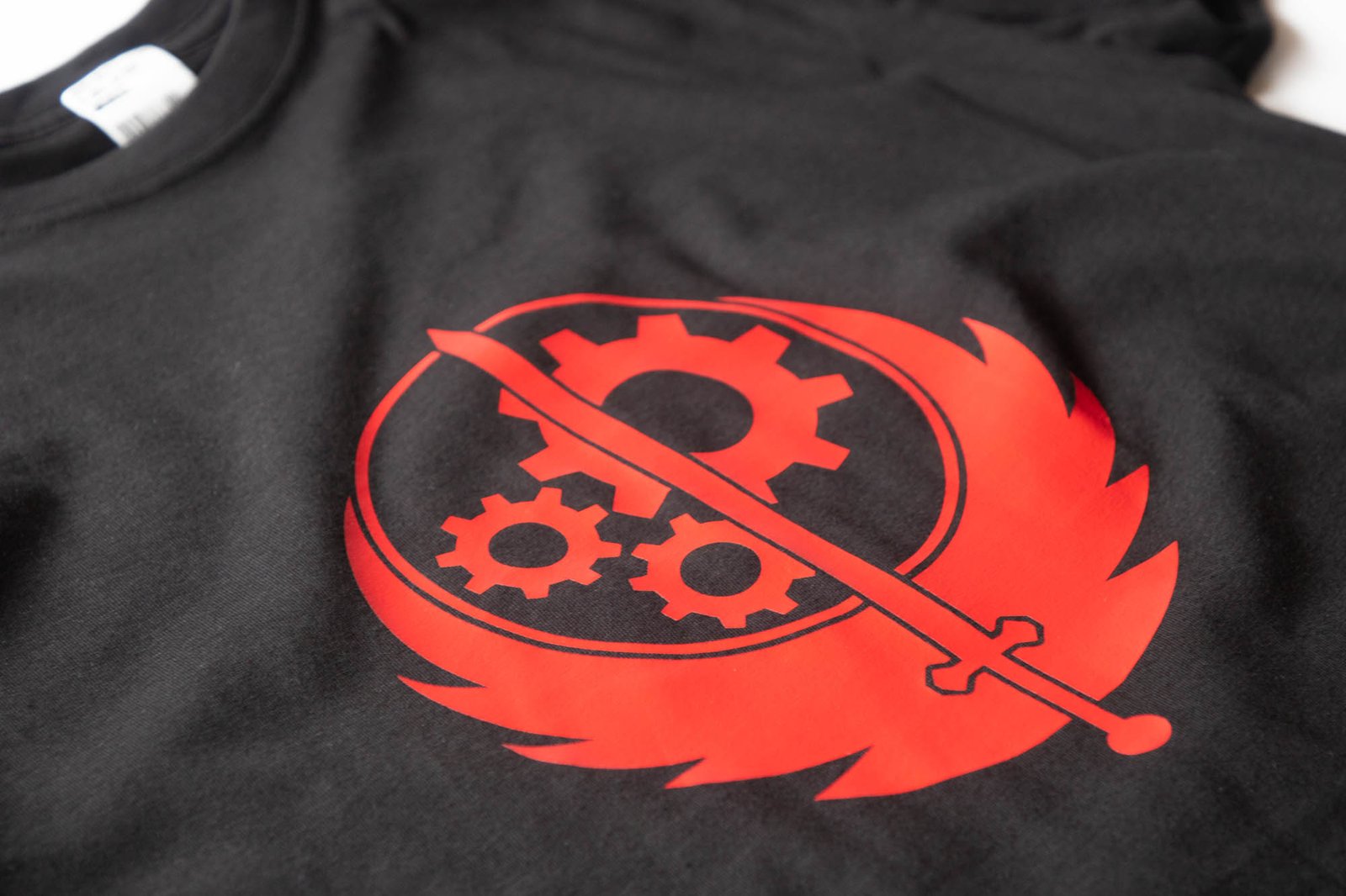 Camiseta Fallout - Brotherhood Of Steel - Imagen 4